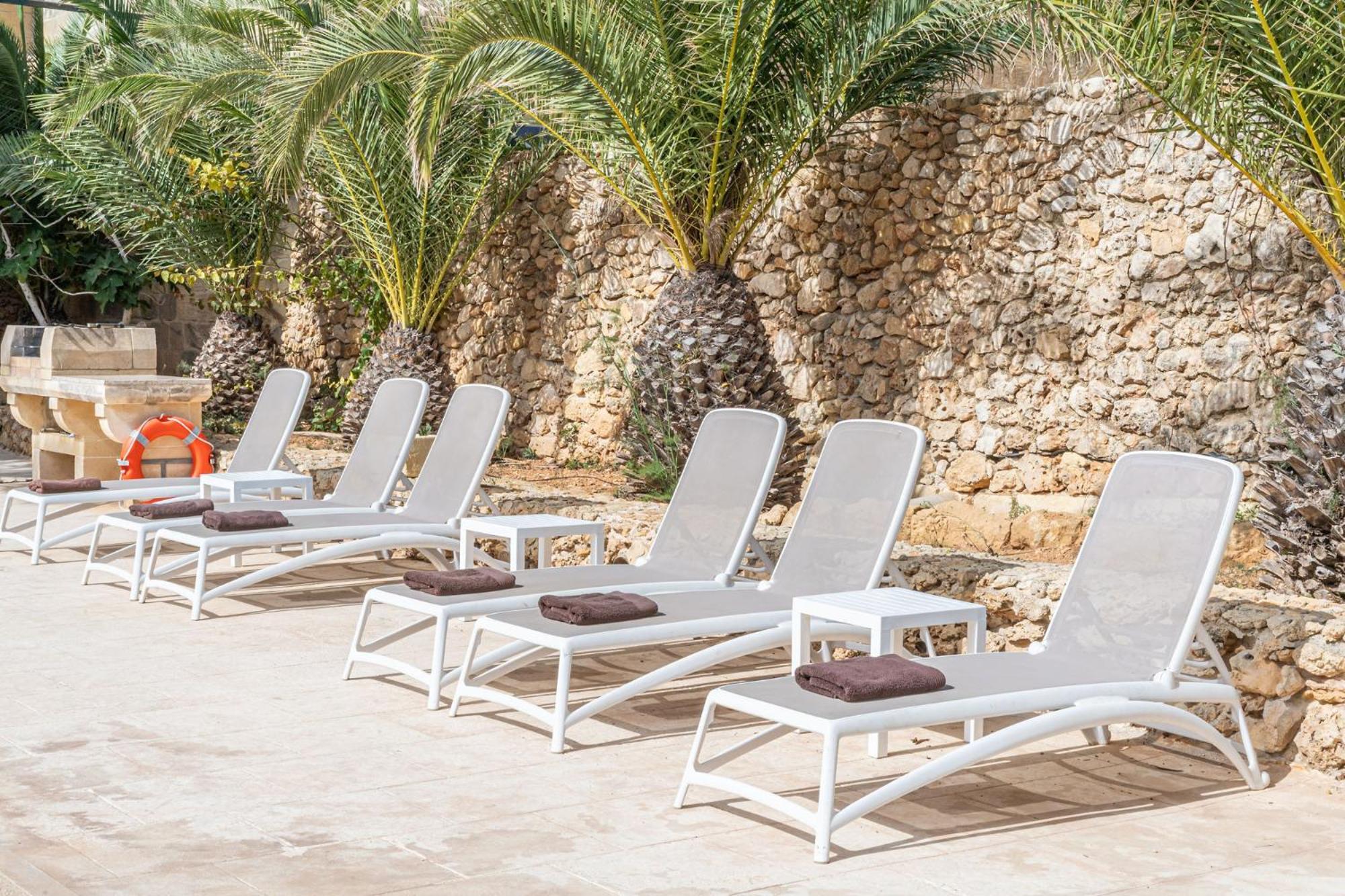 Sinjura Holiday Home Xagħra Dış mekan fotoğraf
